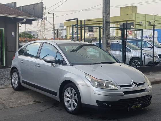 CITROËN C4 2.0 GLX 16V FLEX 4P AUTOMÁTICO CITROËN C4 2.0 GLX 16V FLEX 4P AUTOMÁTICO